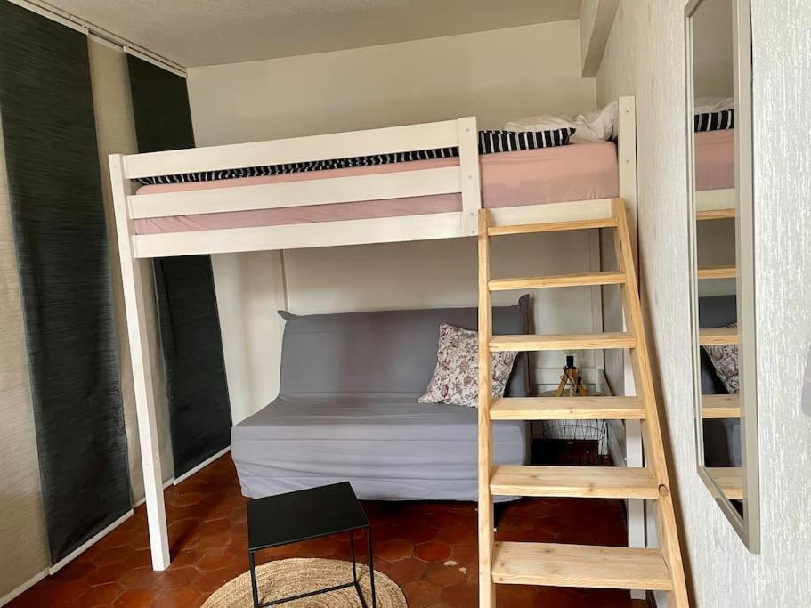 Maison A Proximite De Barbizon / Fontainebleau / A6 Saint-Sauveur-sur-Ecole Kültér fotó