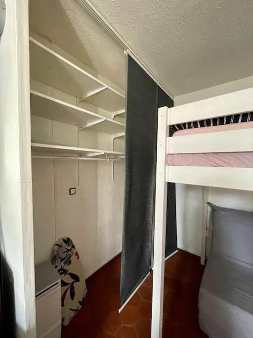 Maison A Proximite De Barbizon / Fontainebleau / A6 Saint-Sauveur-sur-Ecole Kültér fotó